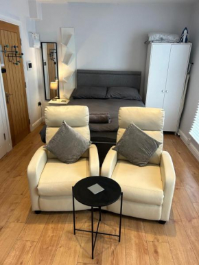 Jaskar studio 2